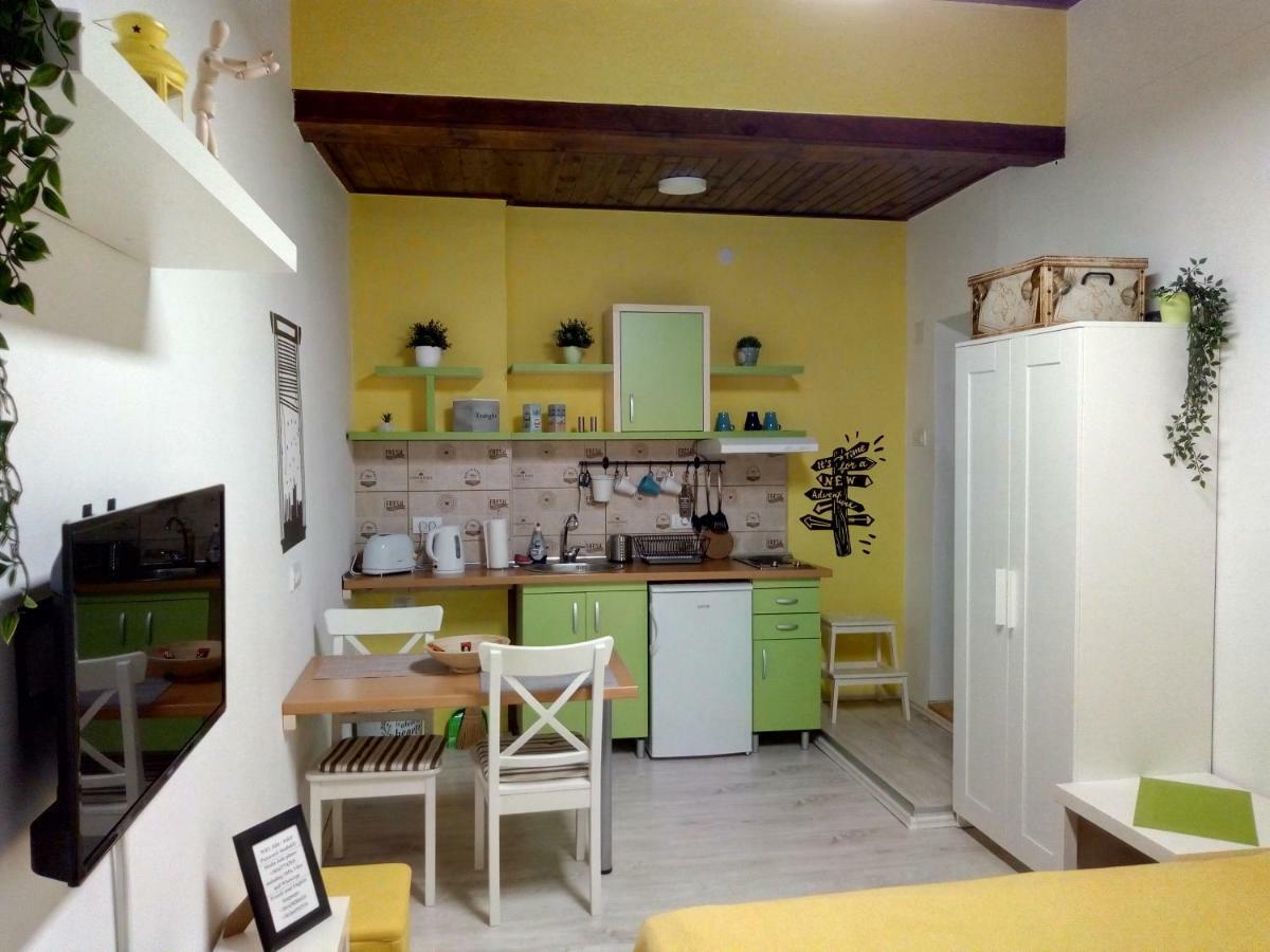 Studio Jolie Apartment Novi Sad Exterior photo